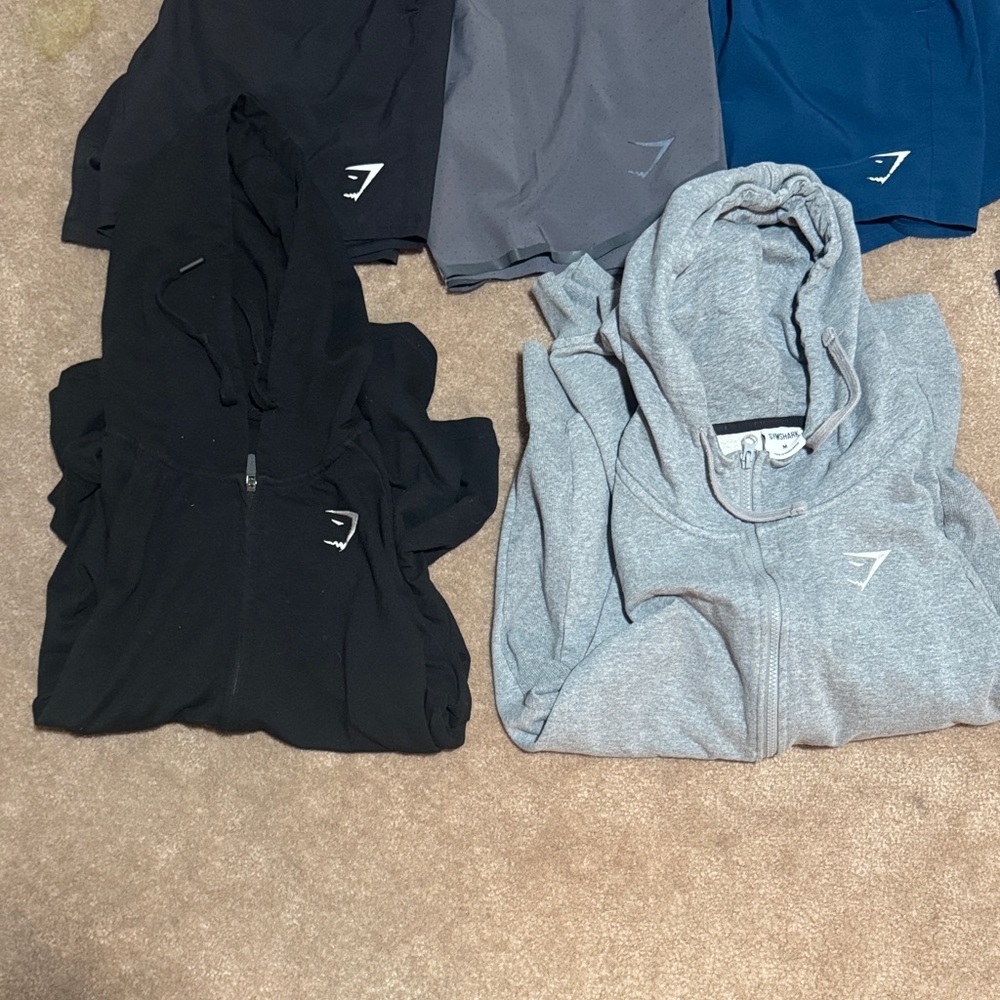 Gymshark Bundle (*rare items*) - Picture 8 of 8